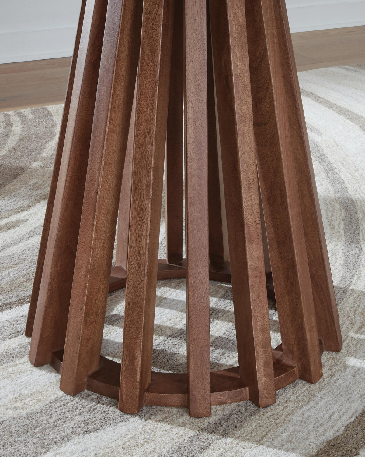 Kallari End & Side Tables