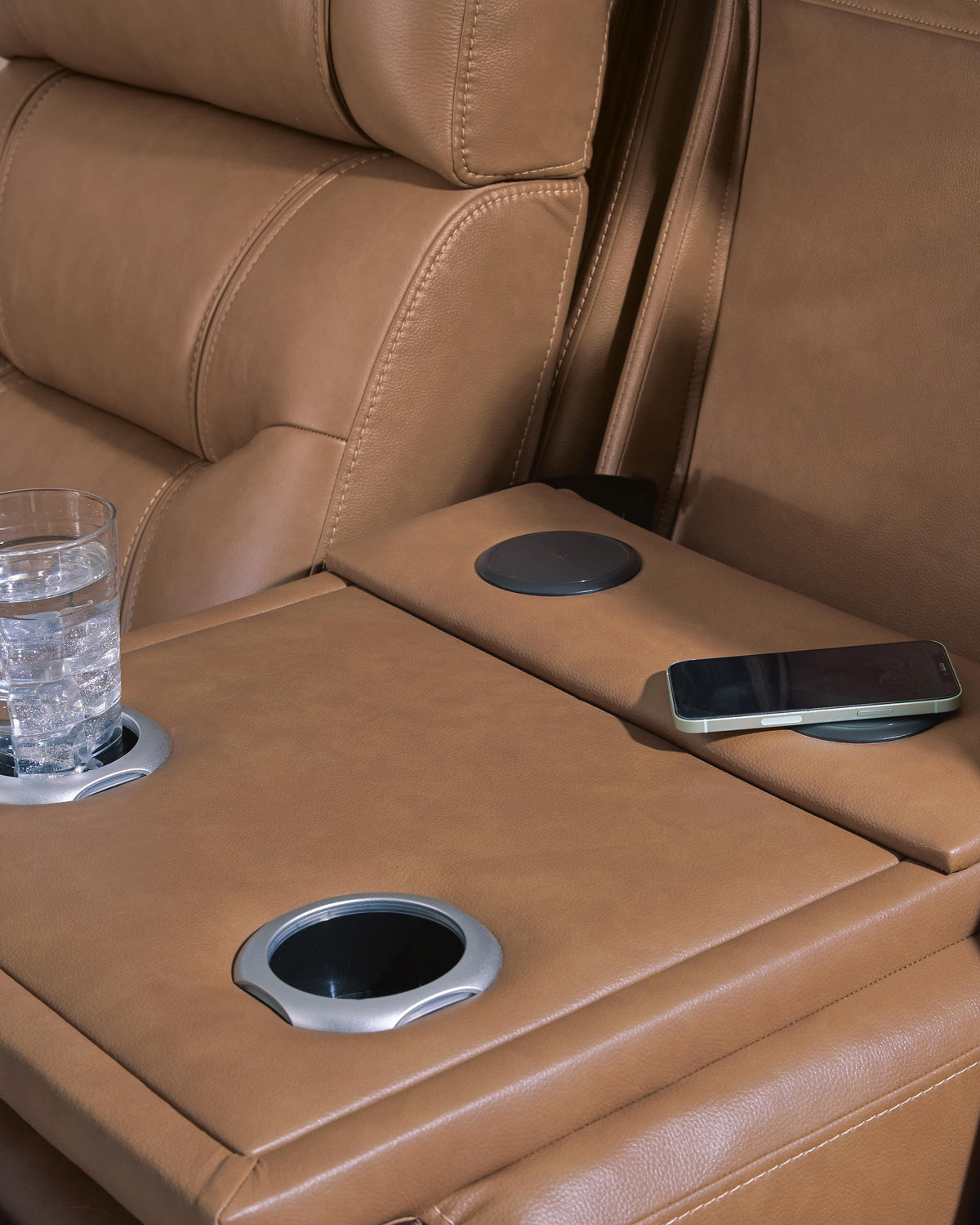 Knightington Power Reclining Sofas