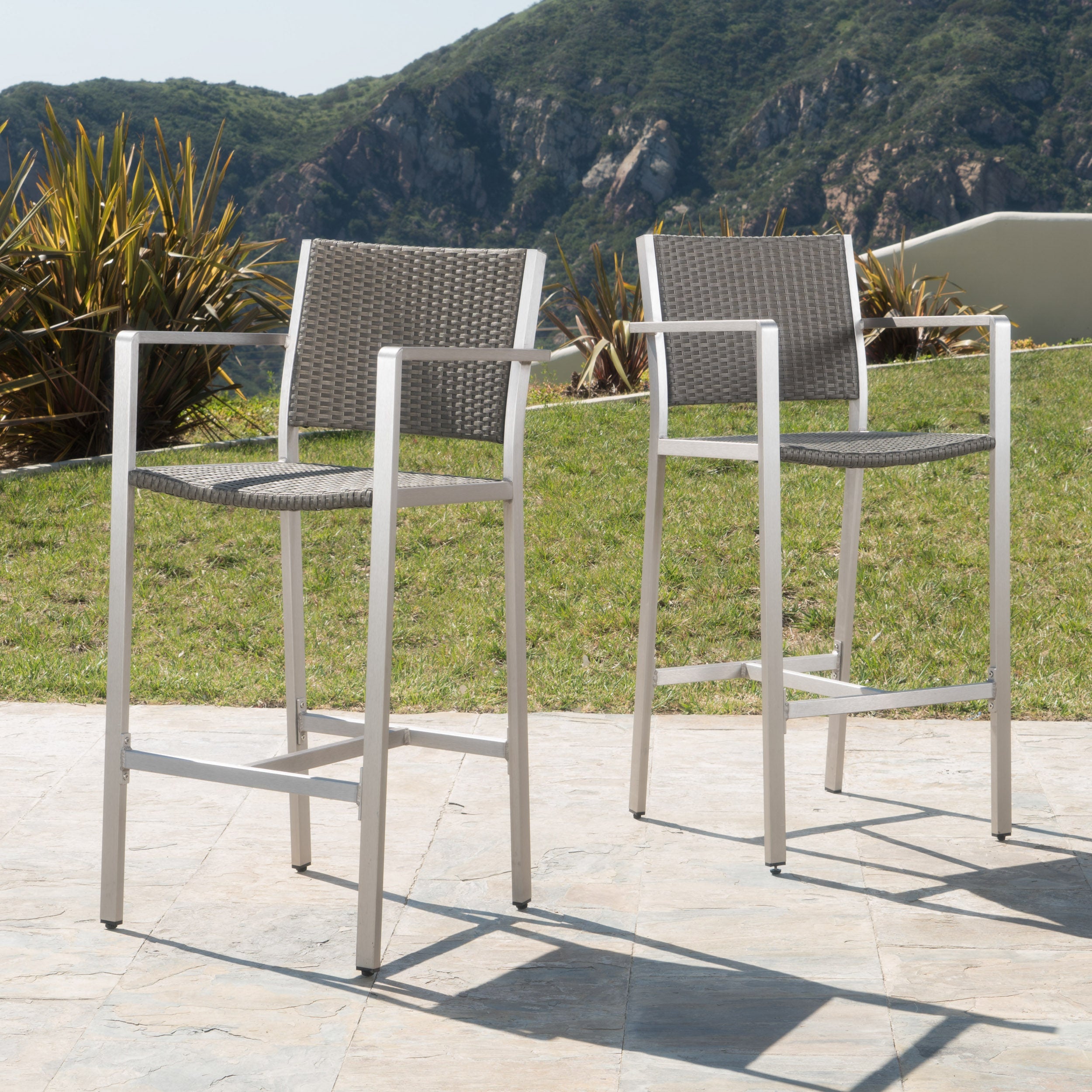 Rust-Proof Outdoor Bar Stool Rattan Frame - Silver