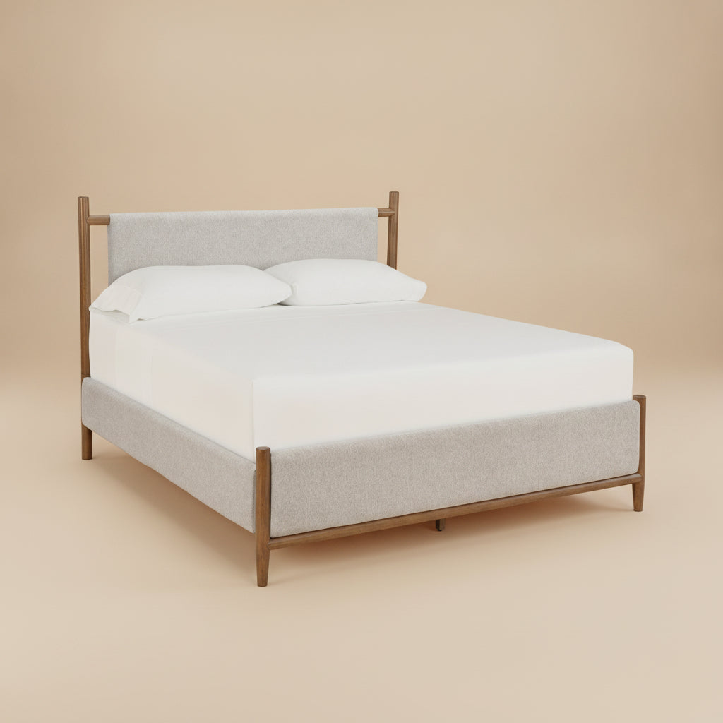 Lyncott King Upholstered Bed