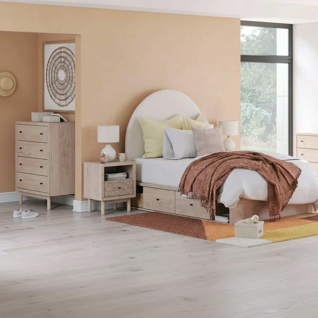 Arloster Bedroom Sets