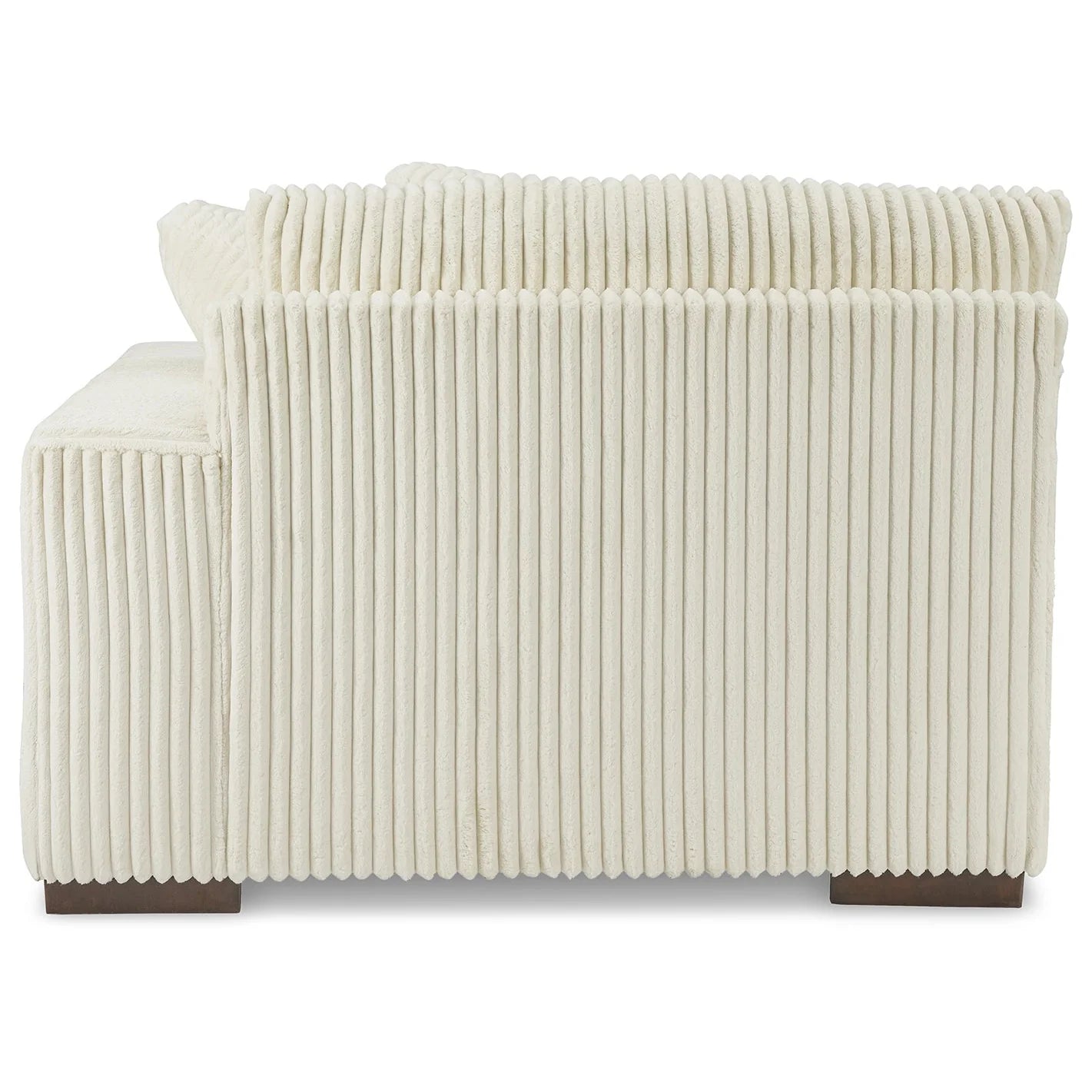 Lindyn Super Chaise