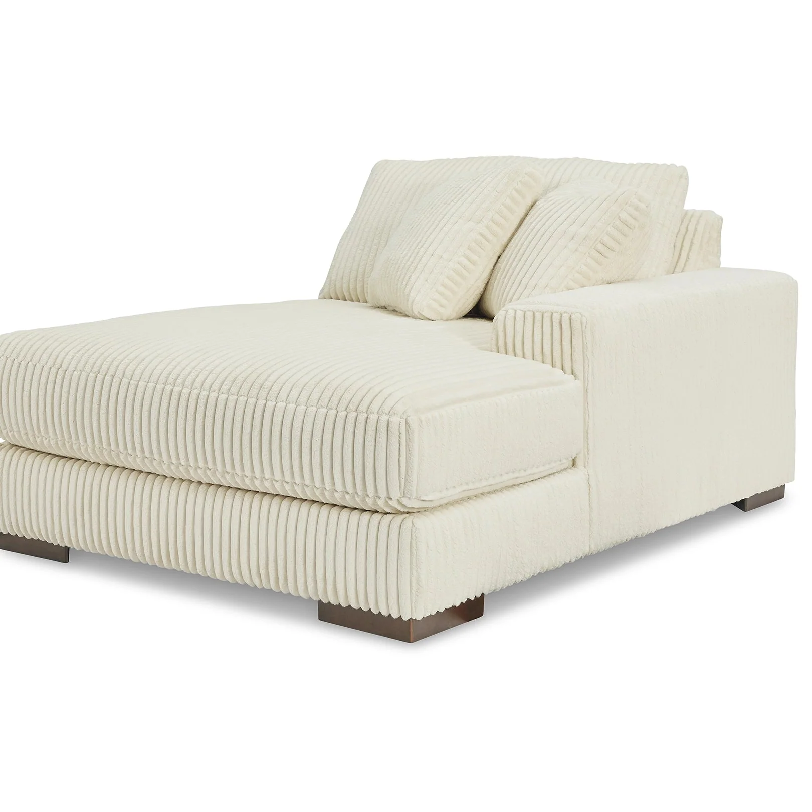 Lindyn Super Chaise