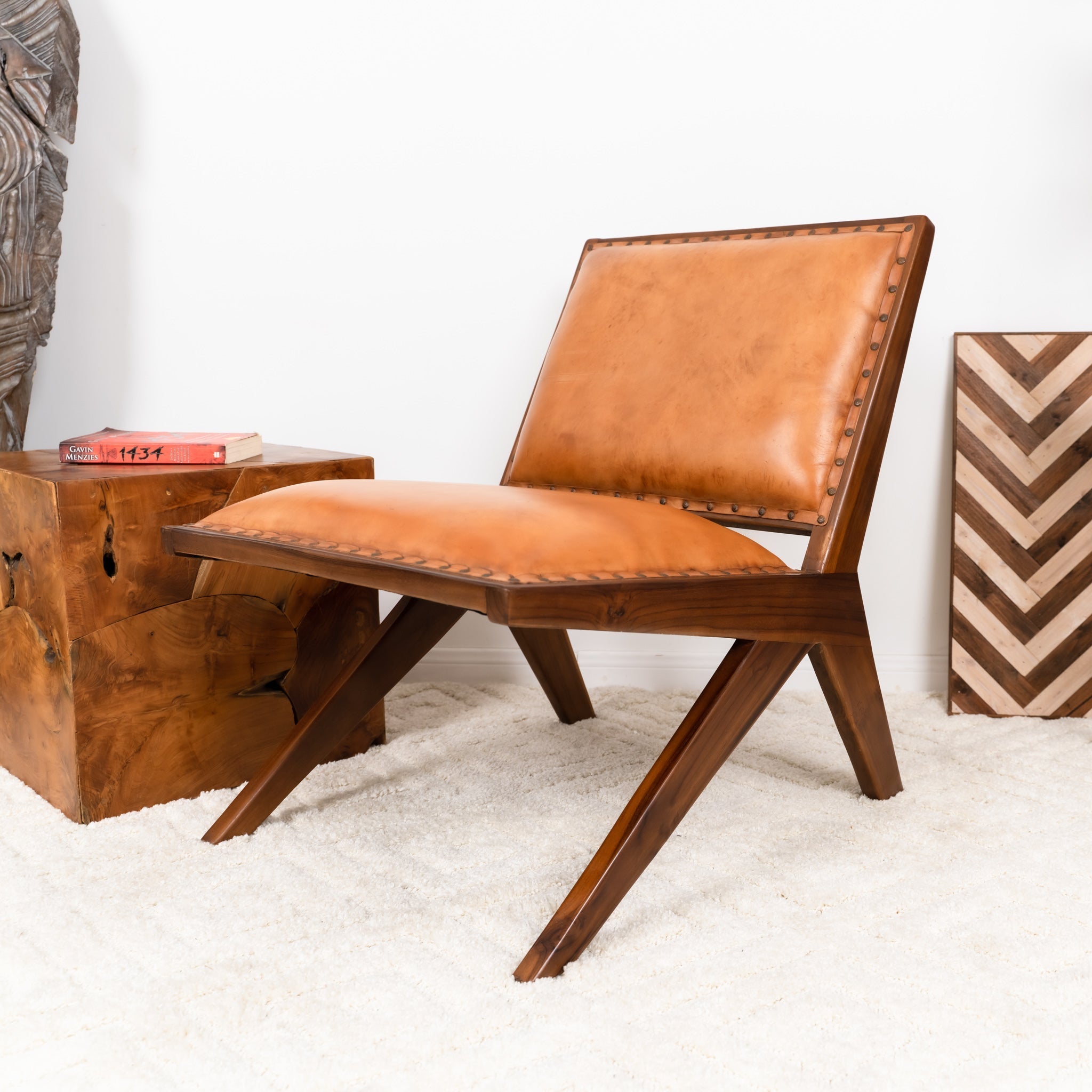 Samaloni Antique Tan Leather Lounge Chair