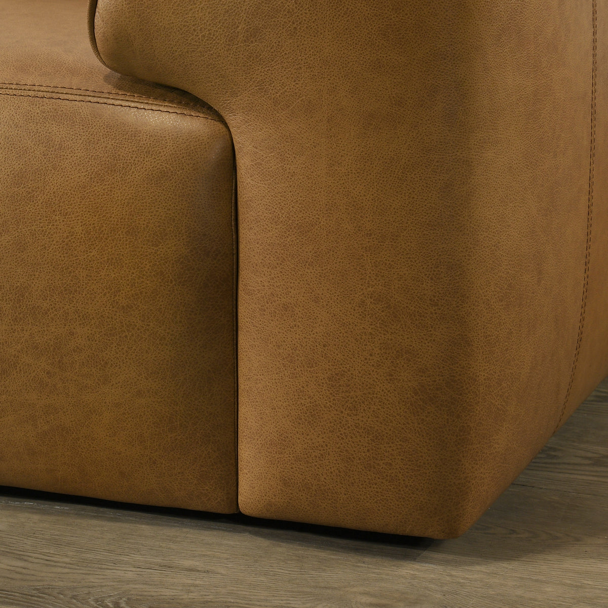 Orlando Premium Top-grain Buffalo Leather Sofa with Padded Armrests & Easy Care Surface | New York Modern Furniture